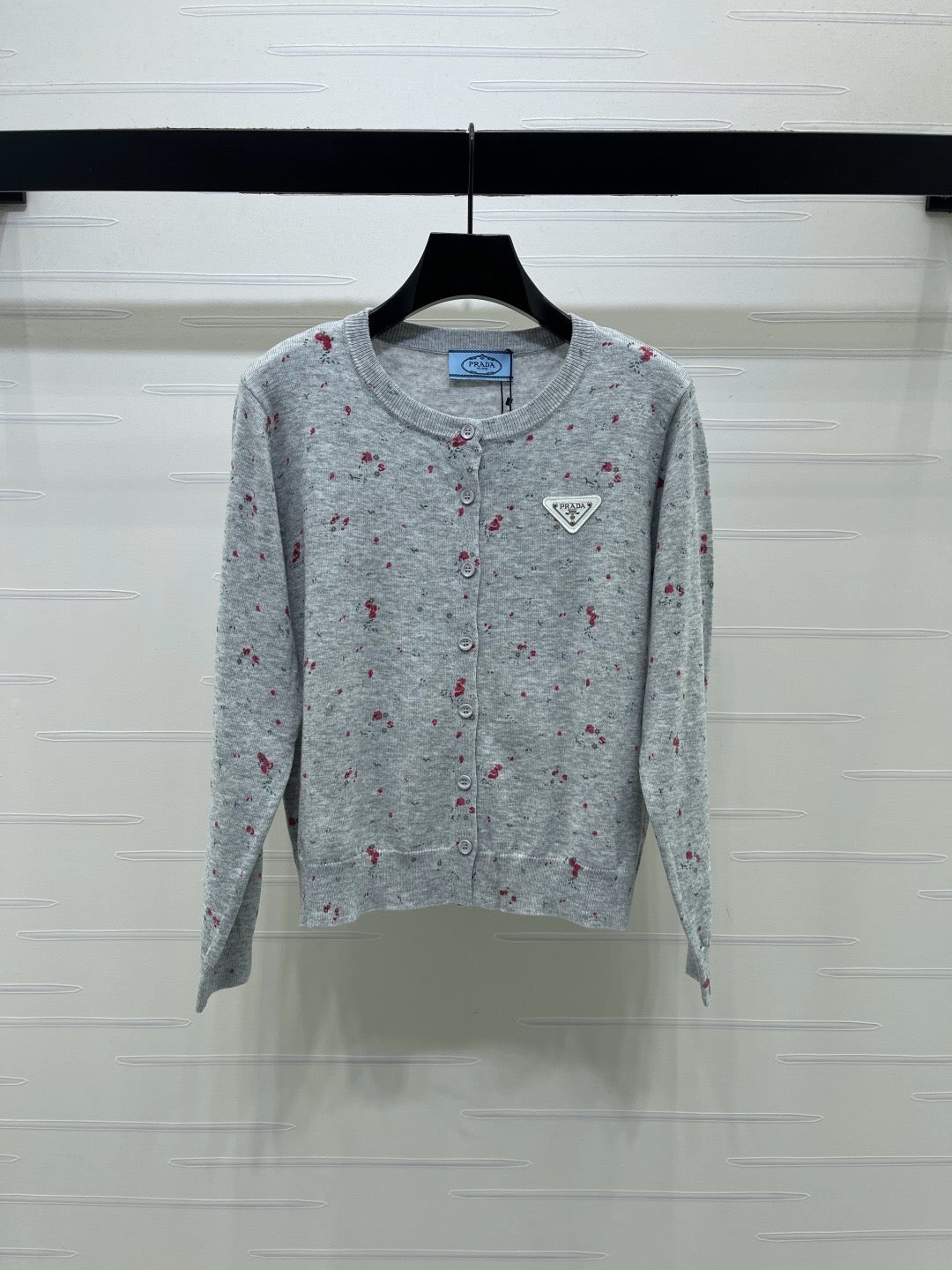 Prada 26s Red Floral Pattern Knitted Cardigan Wool