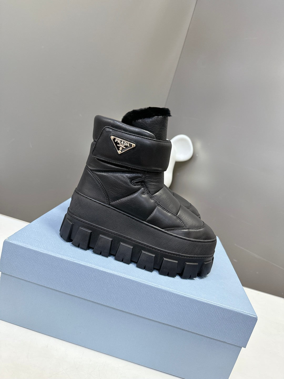 Prada 26s Platform Snow Boots With Strap Cowhide 951769