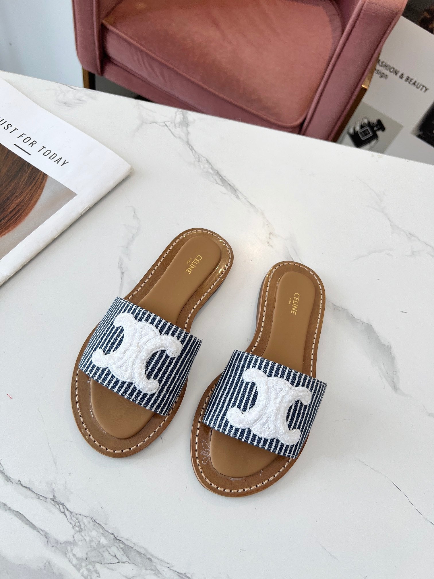 Celine 26s Slip-on Sandals Cotton Leather 982665