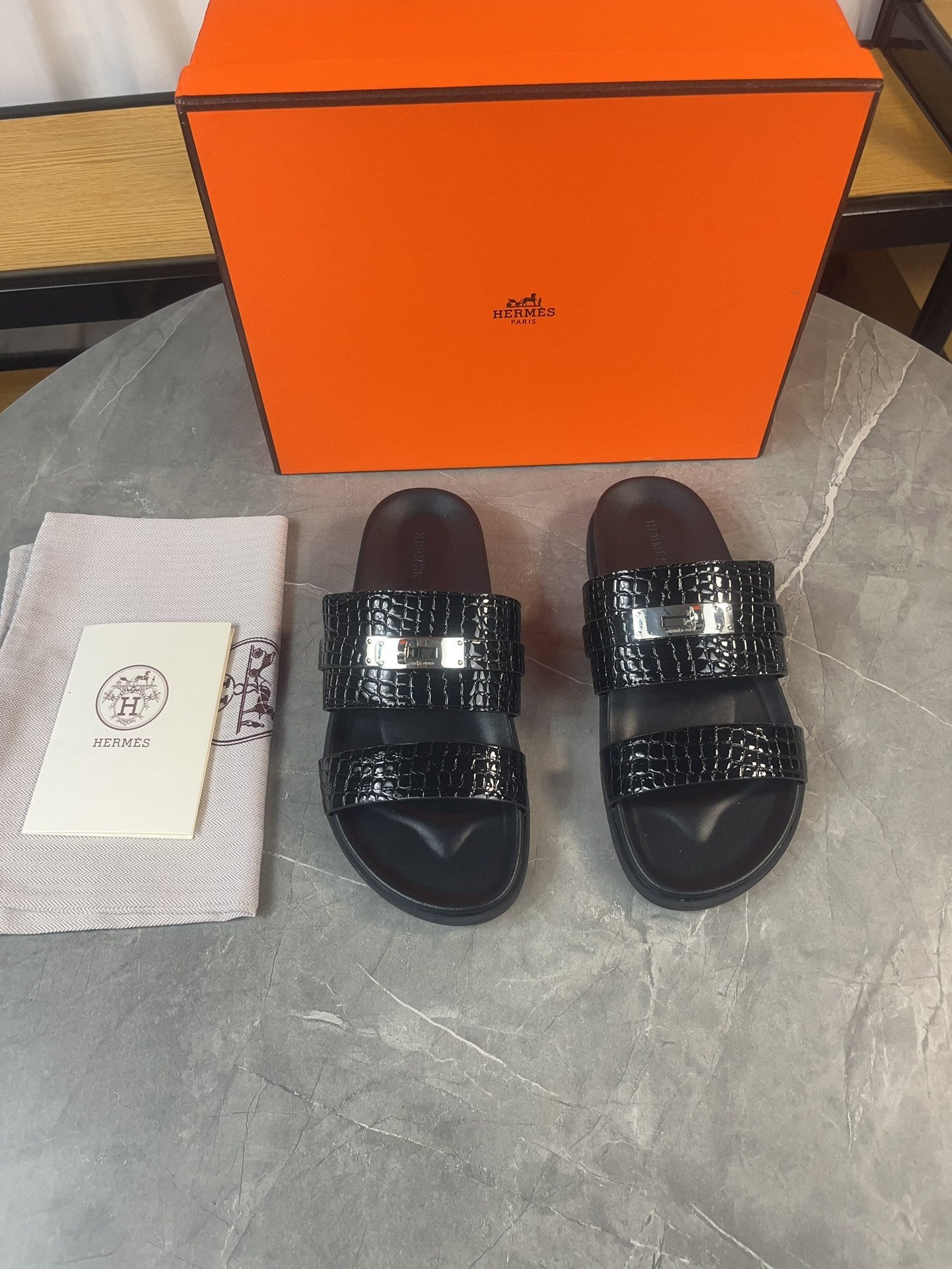 HM 26s Extra Chypre Leather 936491