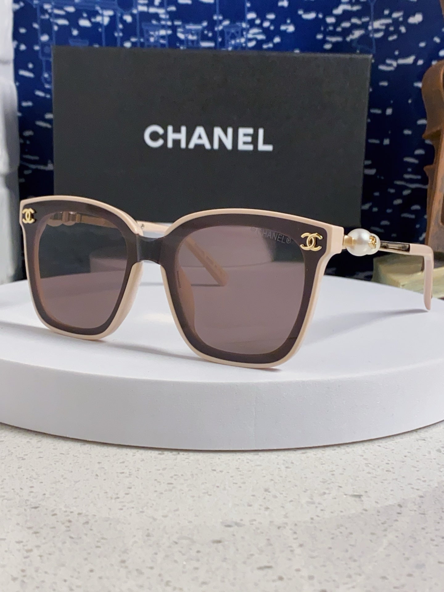 CC Sunglasses 429555