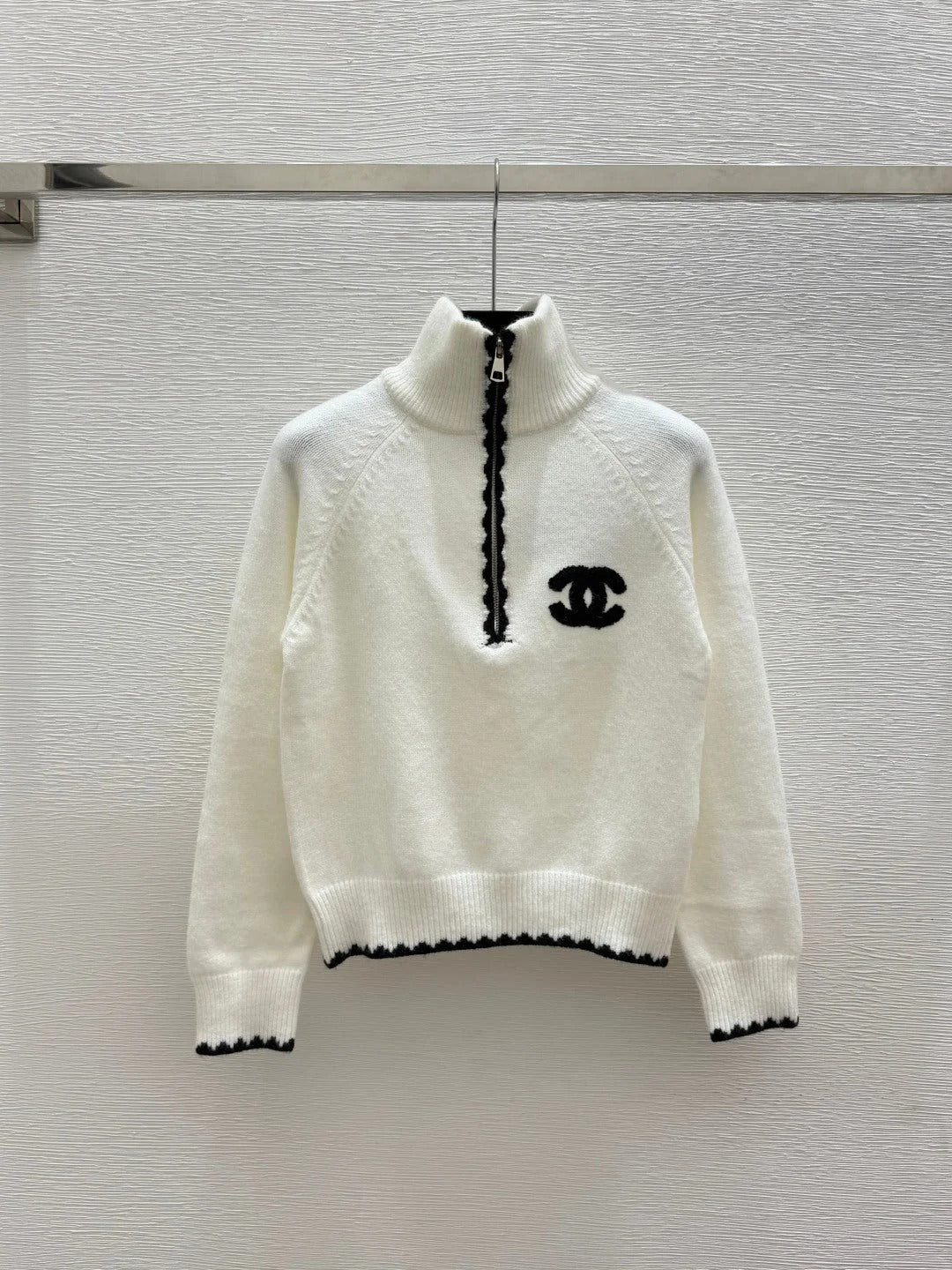 Chanel 2026 Sweater Wool 800712
