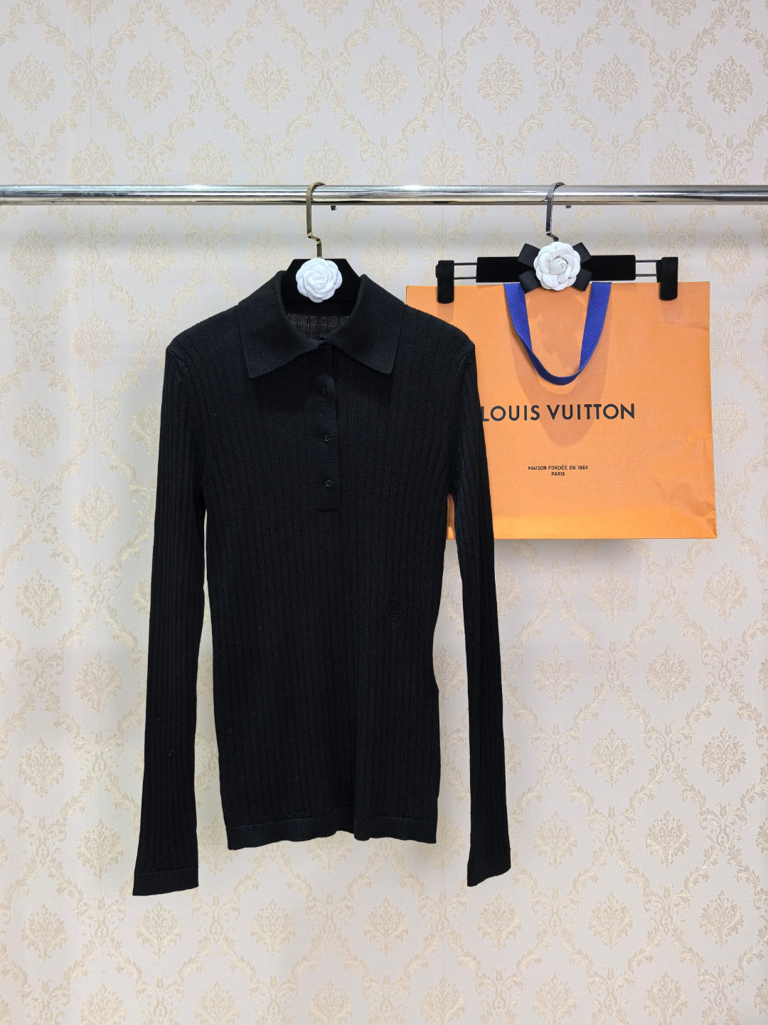 LV 26s Collared Slim-Fit Thin Long-Sleeved Shirt Wool 424806