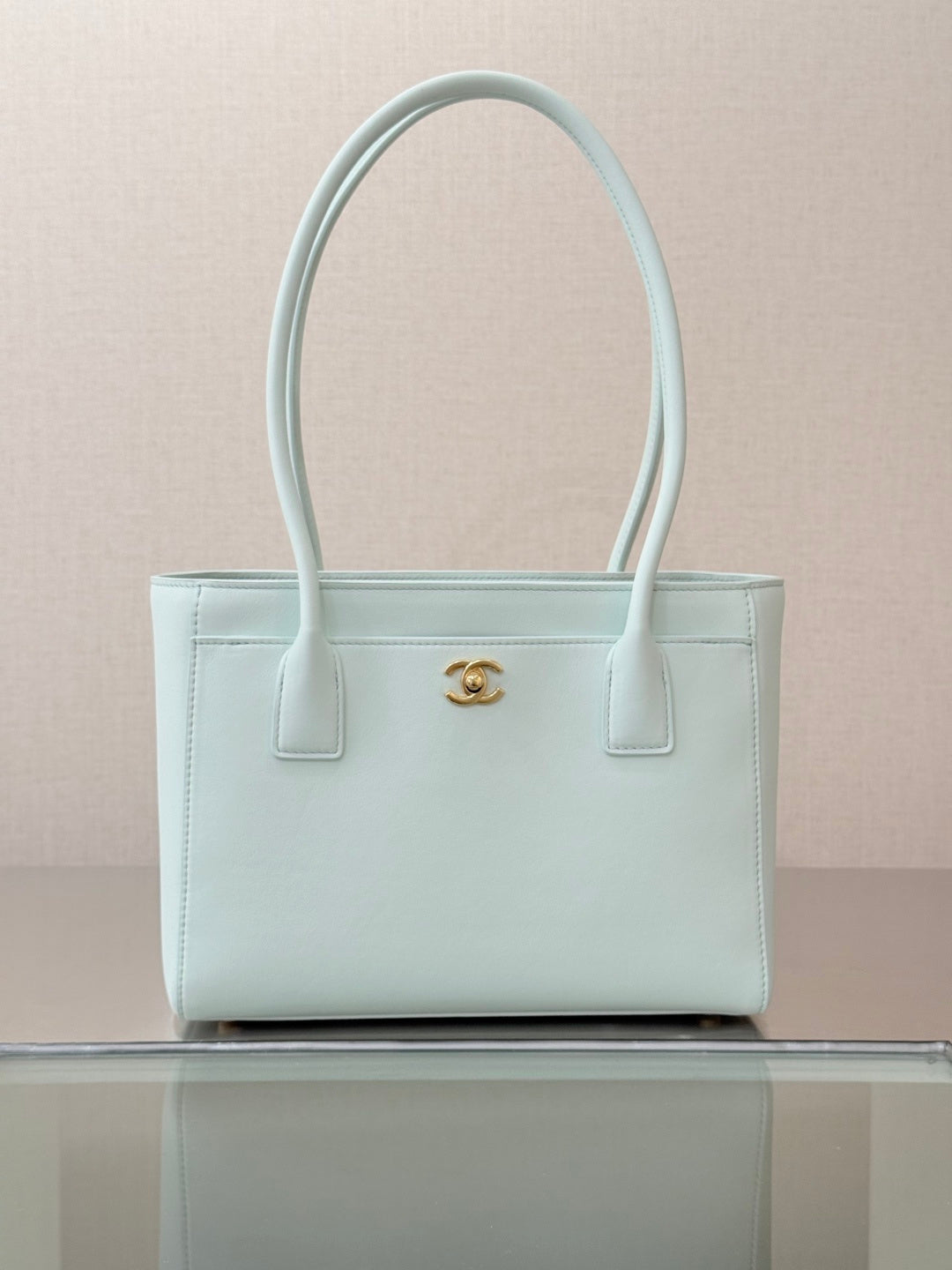 Chanel 2026 Archetype Small Shopping Tote Bag 28cm Smooth Cowhide 407725